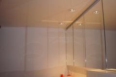 Salle-de-bain-blanc-laque