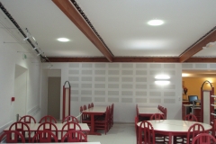 P8250001R